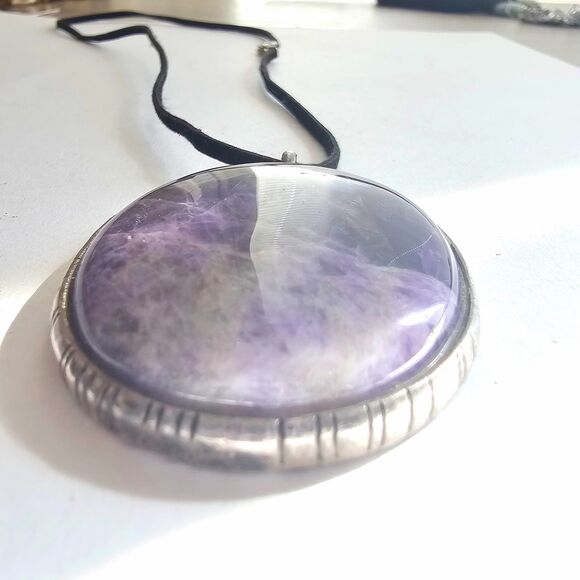 Natural Morado Opal Pendant Necklace Silver Tone Sun Mushroom Butterfly Back - Picture 4 of 5